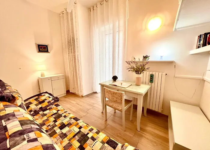 公寓 Casa Claro 卡斯特拉纳格罗泰